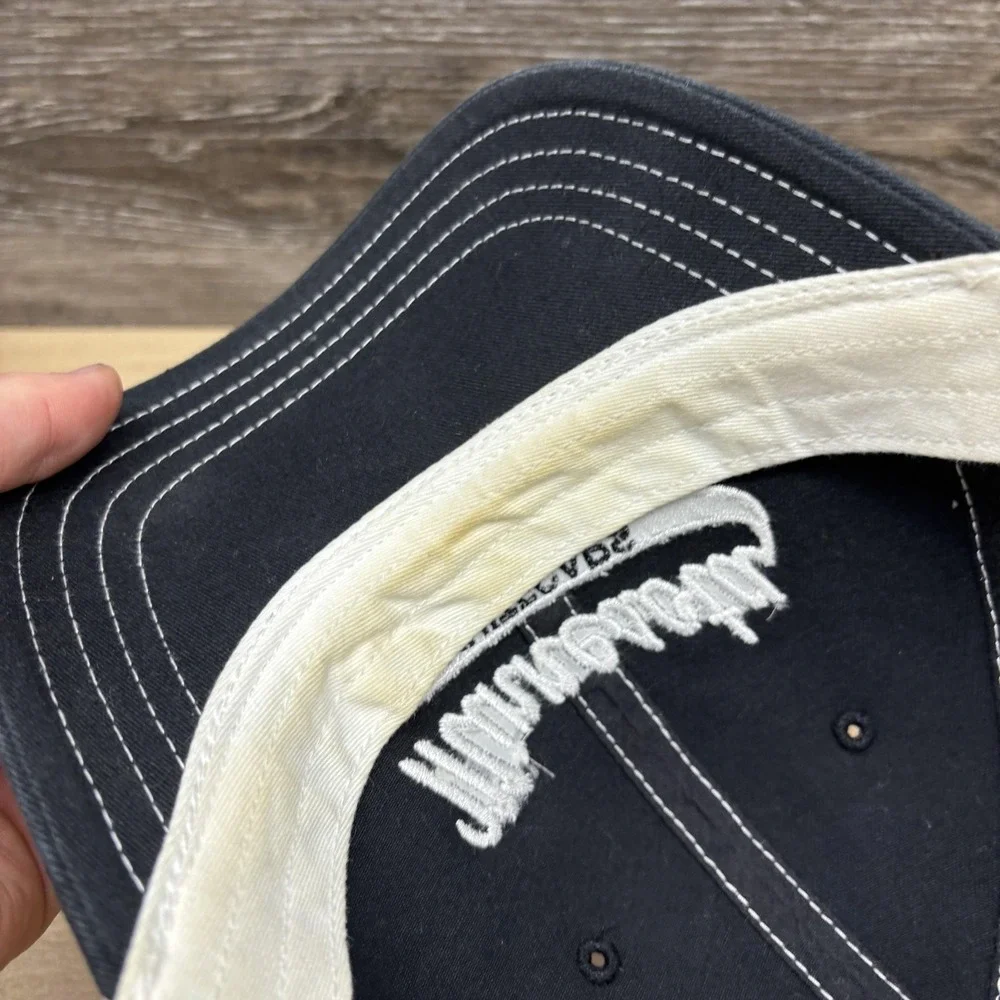 Minnesota Whitecaps Hat Cap Snap Back Mens Black White Hockey Trucker‎ Mesh